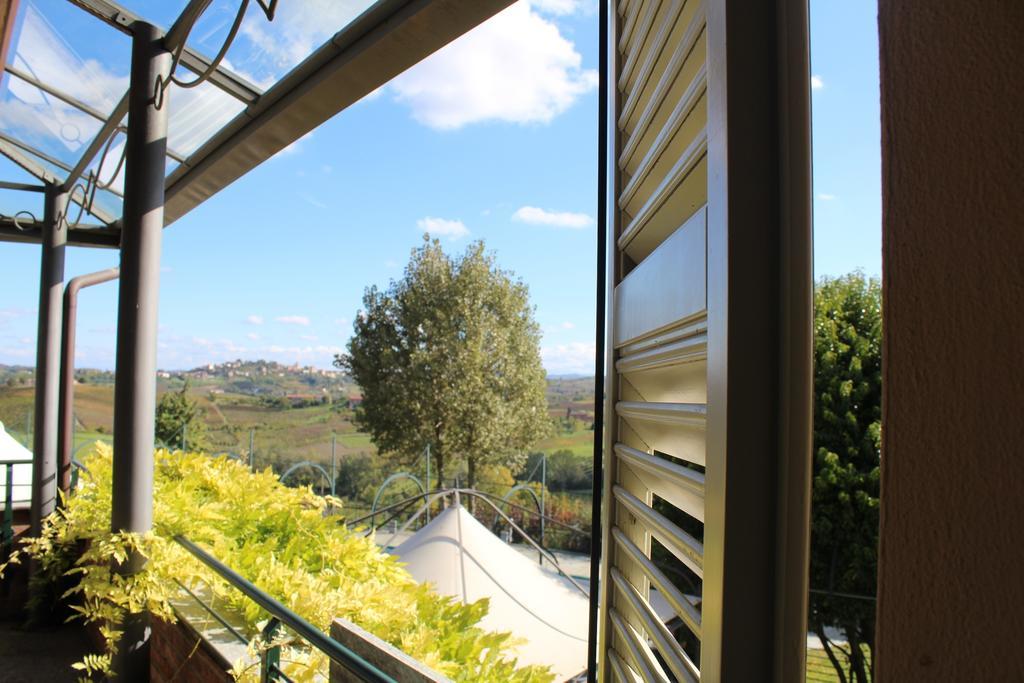 Locanda Del Boscogrande Montegrosso dʼAsti Exteriör bild