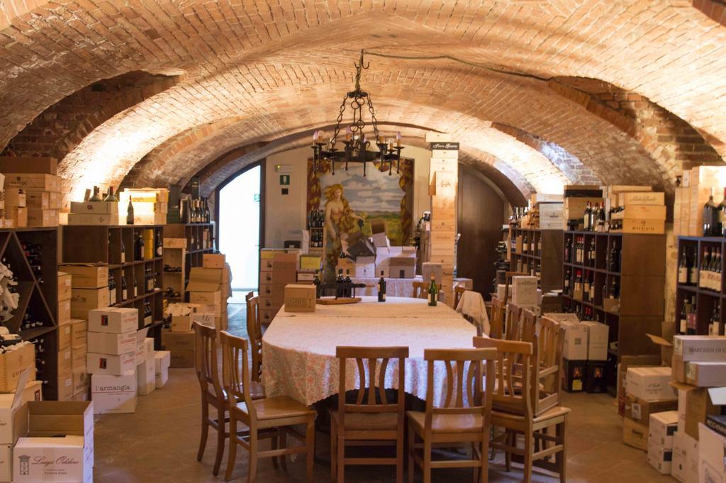 Locanda Del Boscogrande Montegrosso dʼAsti Exteriör bild