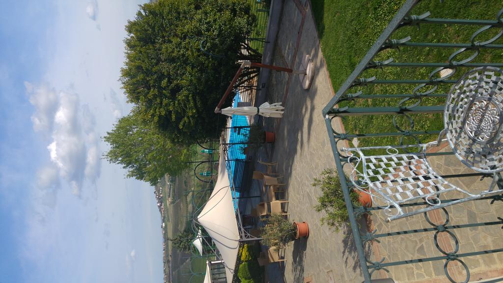 Locanda Del Boscogrande Montegrosso dʼAsti Exteriör bild