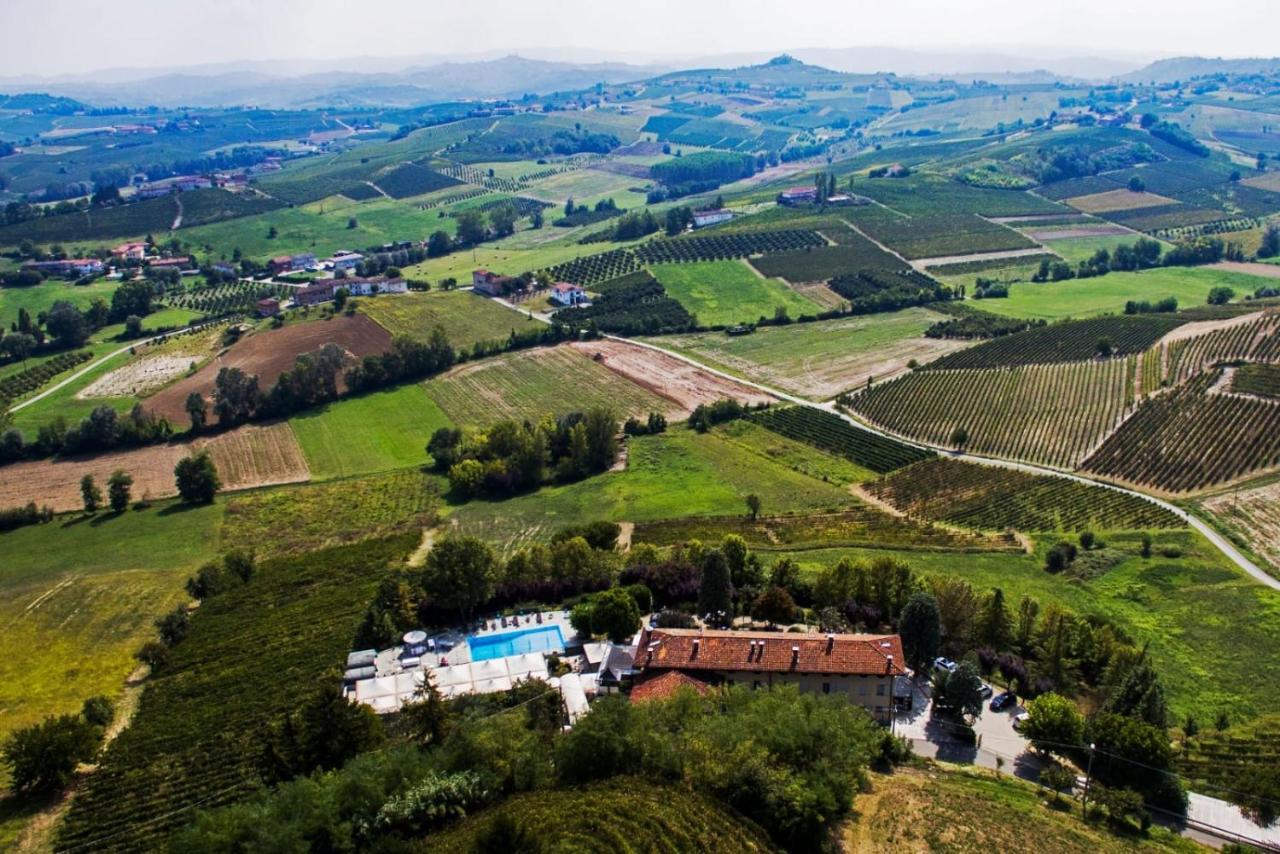 Locanda Del Boscogrande Montegrosso dʼAsti Exteriör bild